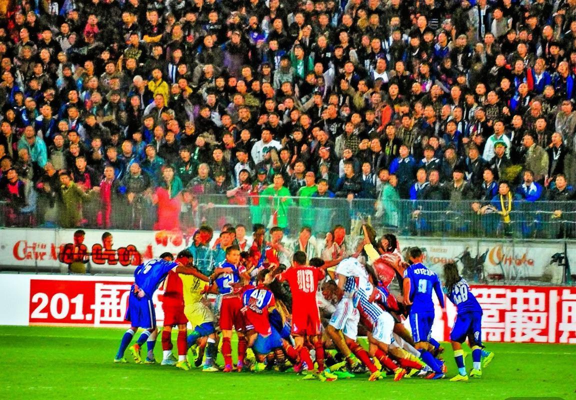 2017赛季力帆vs延边：经典对决背后的故事与战术解析(图2)